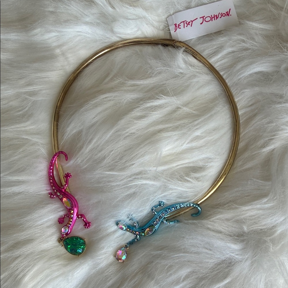 🦎NWT Retired Betsey Johnson🦎 Pink fuchsia teal gecko  Statement choker Necklace
